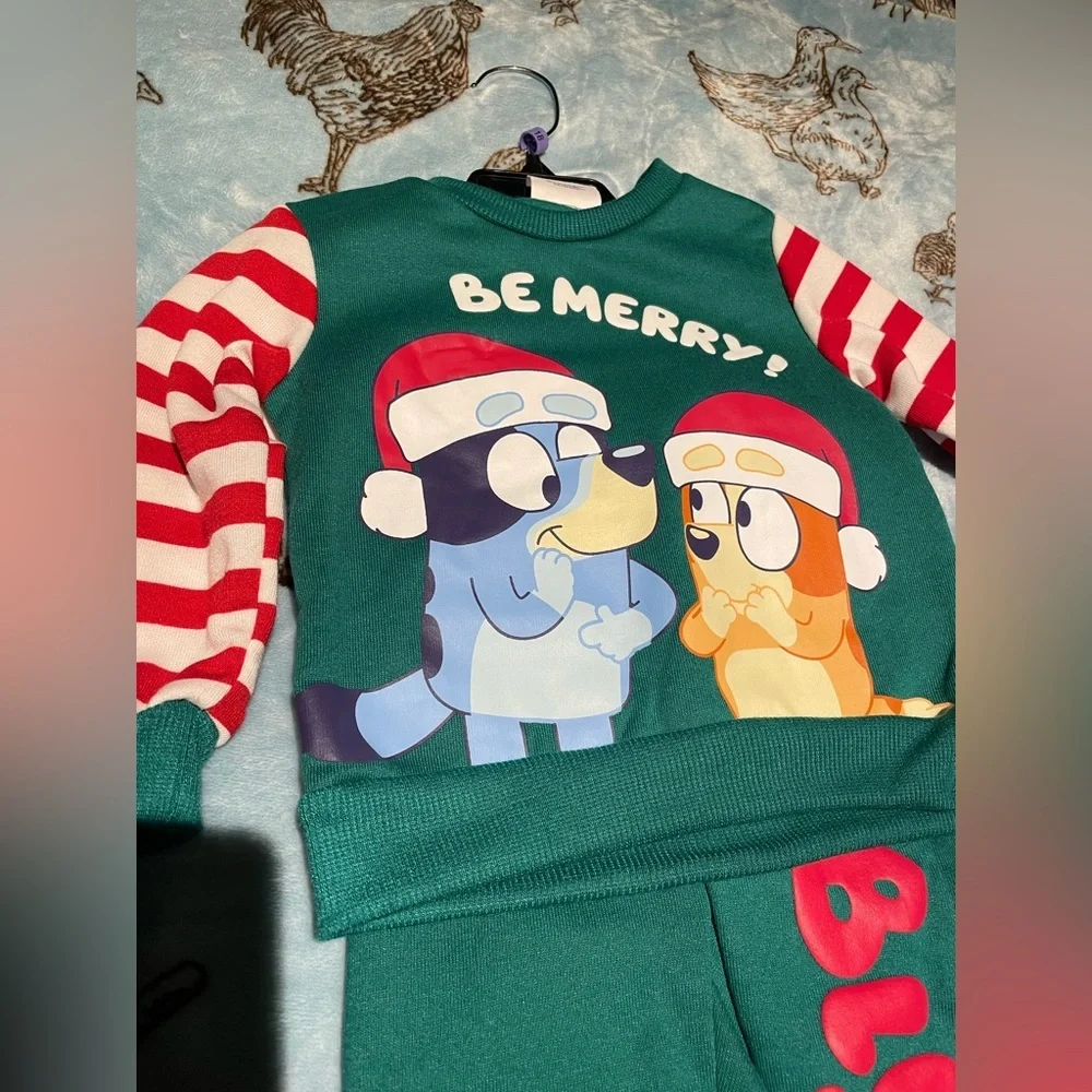 NWT Bluey and Bingo Matching Christmas Sets!